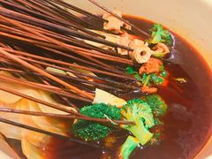 -拈签一笑黄牛肉辣卤串串