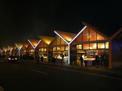 -沈家门海鲜夜排档(东港店)