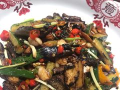 菜籽油炒乡里土黄鳝-老湘村·湖南土菜(天河维多利店)