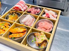 -马路牙子烧烤馄饨酒馆(望京店)