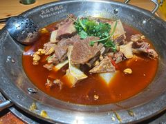 -大众跷脚牛肉馆·非遗传承单位(峨眉山店)
