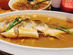 -荣小馆(椒江青悦城店)