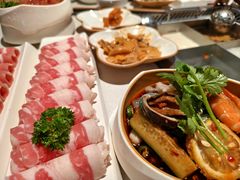 -海底捞火锅(长宁路龙之梦店)