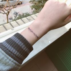 -越域刺青