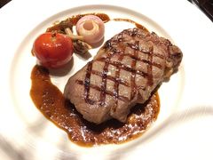 -恰餐厅及酒吧 CHAR Bar & Grill (北京丽都皇冠假日店)