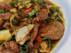 小炒黄牛肉-渔家风味·鲅鱼水饺·央视展播·海鲜天津菜(开发区店)