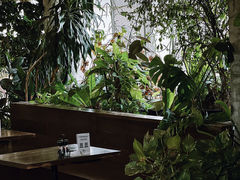 -ROAST coffee & eatery