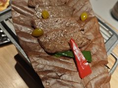 -本源食集 日式烧肉·炉端烧(东海缤纷店)