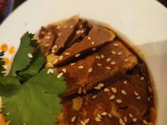 -临界音乐酒馆·小龙虾·江湖菜(华熙LIVE·鱼洞店)