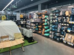 -迪卡侬(越秀公园店)