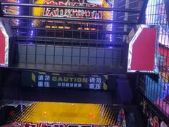 -嗨翻Hi-Fun竞技主题乐园·蹦床亲子生日轰趴(国光1937店)