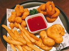 炸物拼盆-Ambra Haus琥珀屋精酿餐厅(宝山店)