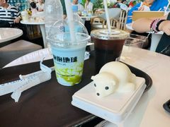 -抱抱地球咖啡馆(国家海洋博物馆店)