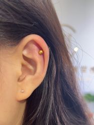 -AI艾耳·专业手工耳洞·穿孔美学馆