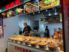 -八一好吃街·高品美食广场