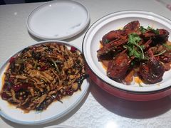 -辣小妮de川菜馆(红旗Mall店)