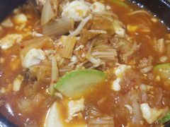 泡菜砂锅排骨-万和春排骨砂锅米饭(新业广场店)