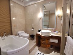 -南京商茂国际酒店(新街口德基广场店)