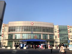 -上海市松江区泗泾医院