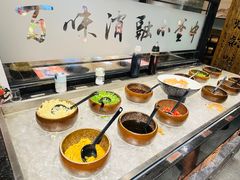 -呷哺呷哺(延安西路店)