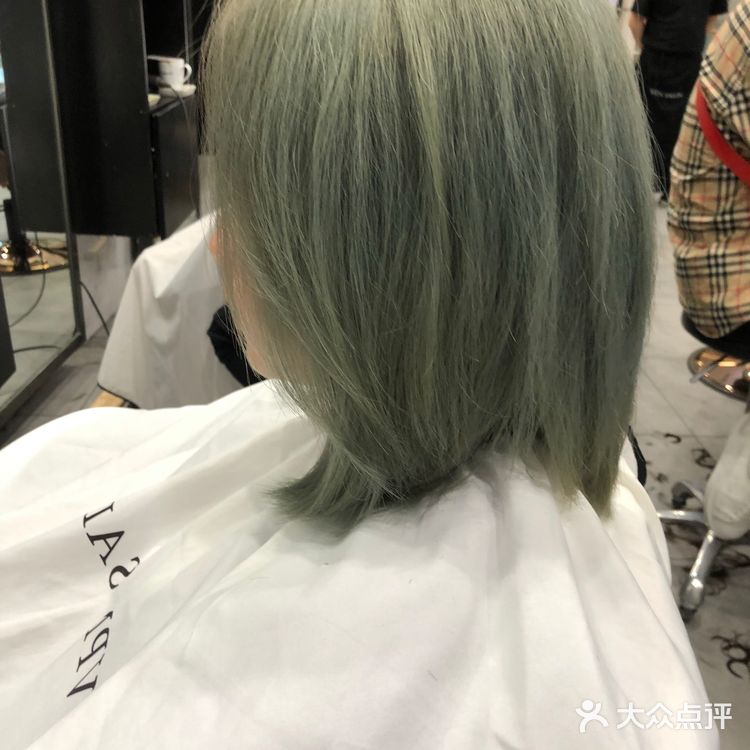 小姐姐觉得很喜欢的发色