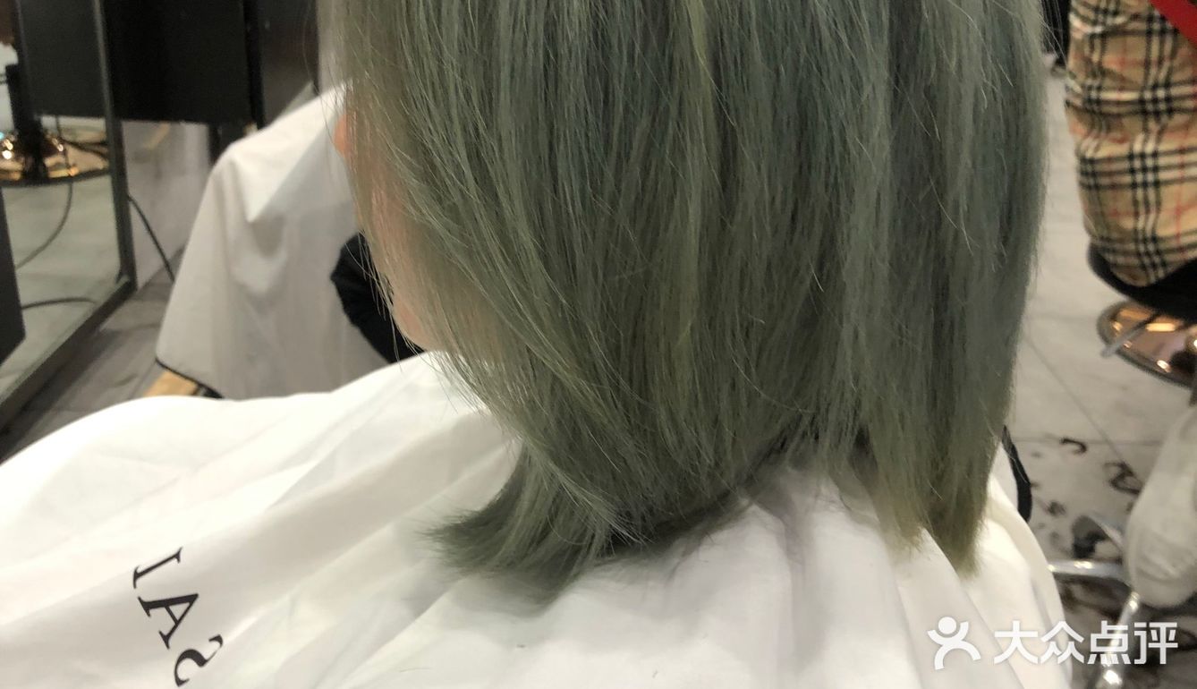 小姐姐觉得很喜欢的发色