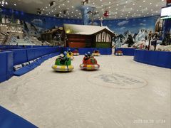 -长沙湘江冰雪世界