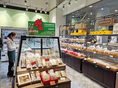面包甜点陈列柜-仟吉(荟聚中心店)