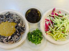 -黑八私房老北京炸酱面