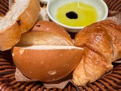 餐前面包拼盘-EATALIA意塔利意式餐厅(鼓楼店)