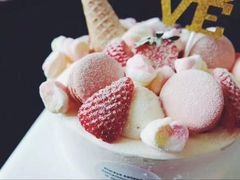 -半勺舒舒生日蛋糕店