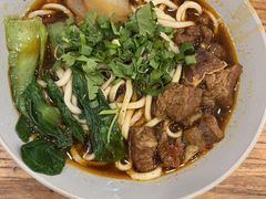 -醉牛腩·面小馆