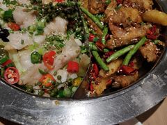 -小鱼小牛·鱼牛干锅·脆鱼火锅(世欧广场店)