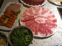 -二荆条·蜀鲜汇城市森林火锅