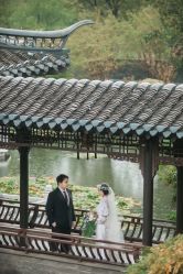 -雪中彩影婚纱摄影·微光艺术中心