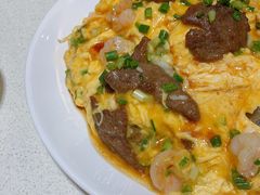 滑蛋牛肉虾仁饭-潮庭港式茶餐厅·熊仔奶茶(同济广场店)