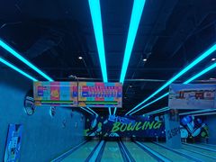 -世代星球·保龄球·镭战真人CS·团建(杨浦店)