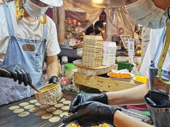 -席娜卡琳火车铁道夜市