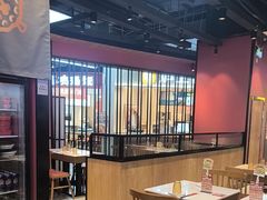 -渝是乎酸菜鱼·川渝小炒(新世界百货望京店)