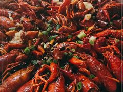 -龙巢盱眙龙虾·鸡煲·烧烤宵夜(坪洲店)