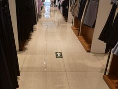 -海澜之家(王府井大街店)