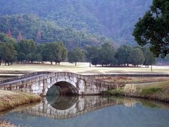 -宝业会稽山高尔夫俱乐部