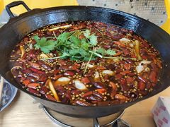 -鸿顺老铁锅美蛙鱼府(解放碑店)