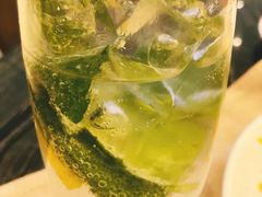 -东方红海鲜百汇(国际大厦店)