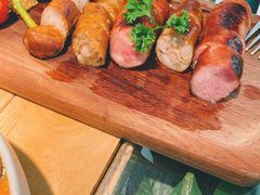 -春树下·树屋花房西餐厅(罍街AS1980店)