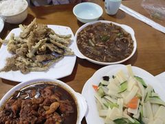 -三居鲁味坊黄焖鸡(山大路店)