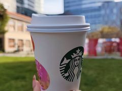 -星巴克(上海长宁来福士1F店)