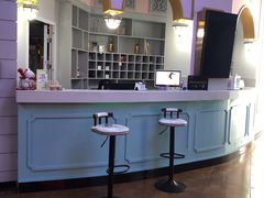 -梦幻城堡轻奢实景酒店(川大望江校区地铁站店)