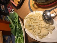 -尚品小土屋涮毛肚(李沧万达店)