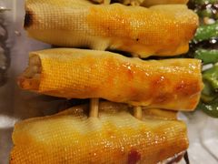豆皮金针菇卷-西单翅酷(西单店)